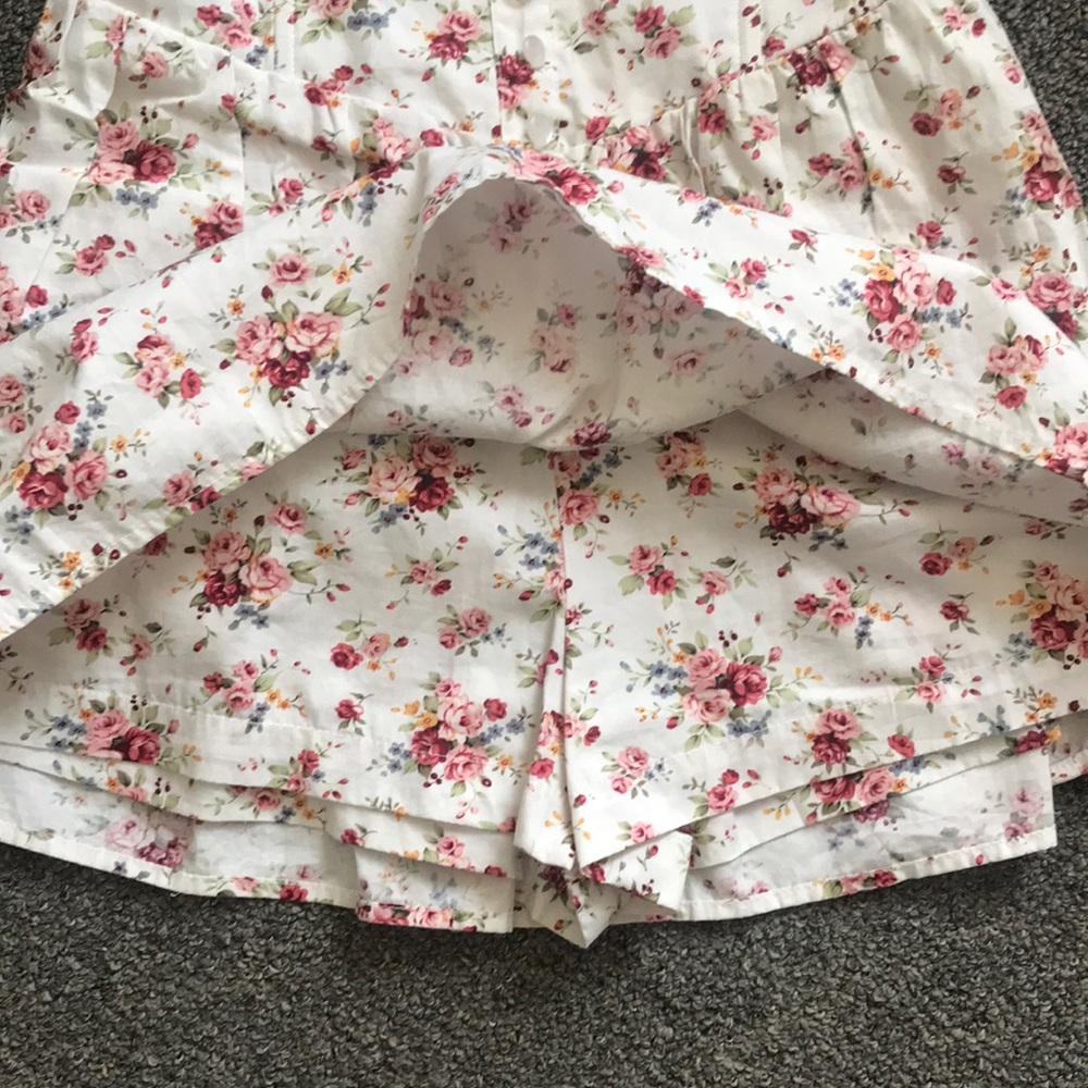 Romper - Picture 2 of 5